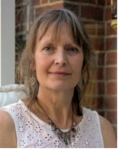 Profile Photo of Leonie O'Loughlin